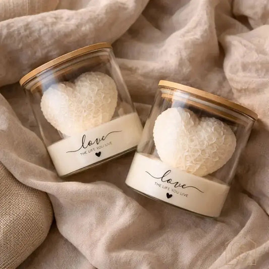 Herzkerze - dekorative Kerze für besondere Momente & Geschenke - Heimecke.eu